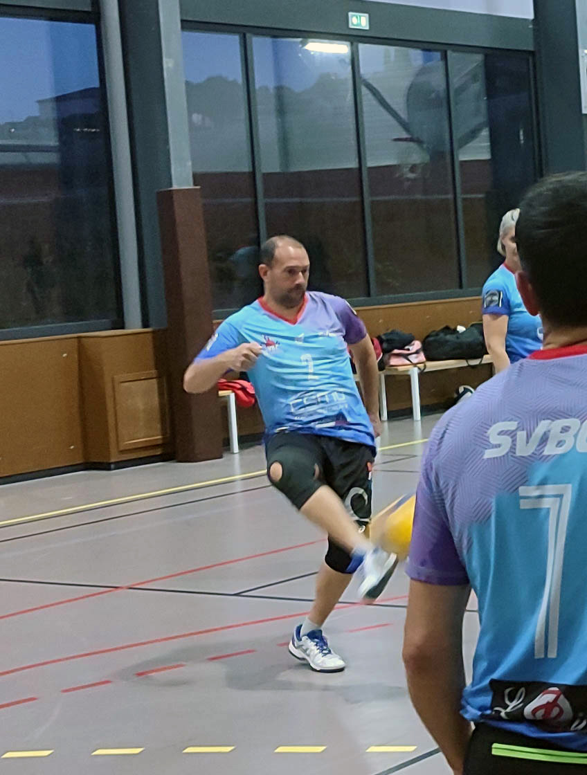 ../photos/dossiersPhotosOptimises/240602@Tournoi_interne_2024/patrick foot.jpg